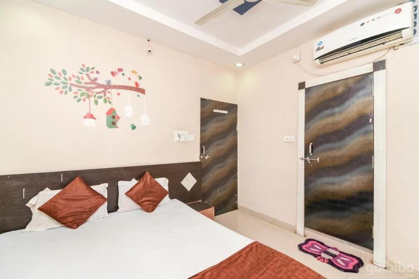 Hotel Rameshwaram Ujjain Exterior foto
